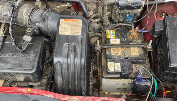 2016 Mahindra Kuv100 K6 PLUS D 6 STR, Diesel, Manual, 85,537 km, Engine View - Left