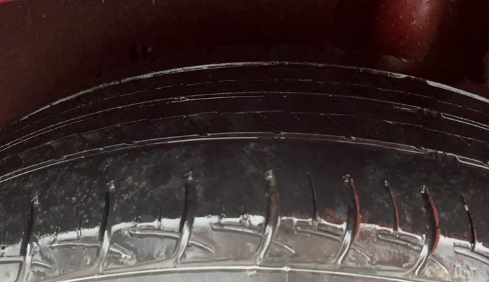 2015 Maruti Baleno SIGMA PETROL 1.2, Petrol, Manual, 52,902 km, Left Rear Tyre Tread