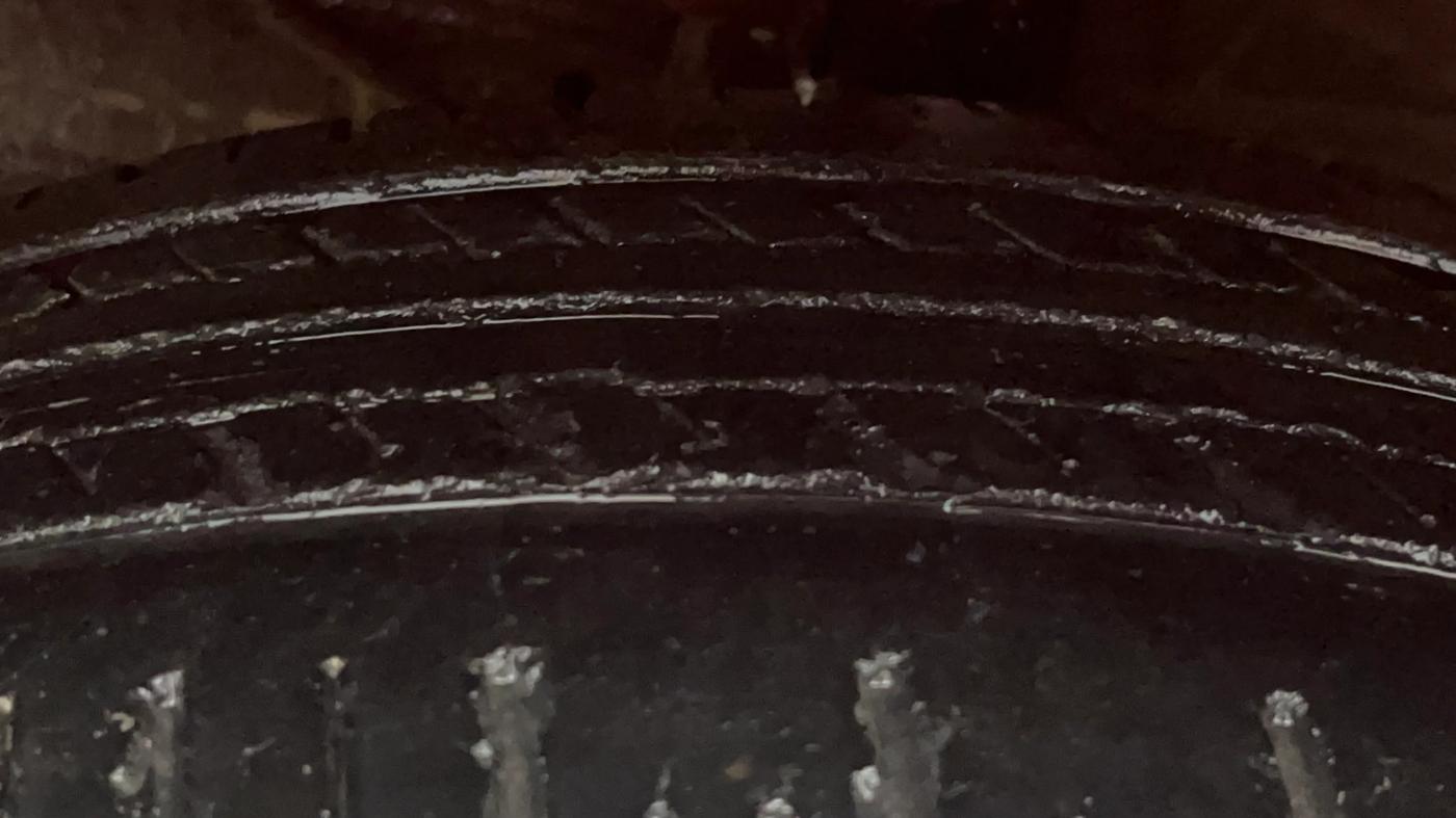 2015 Maruti Baleno SIGMA PETROL 1.2, Petrol, Manual, 53,068 km, Left Front Tyre Tread