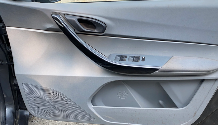 2022 Tata TIGOR XZ PETROL, Petrol, Manual, 52,791 km, Driver Side Door Panels Control