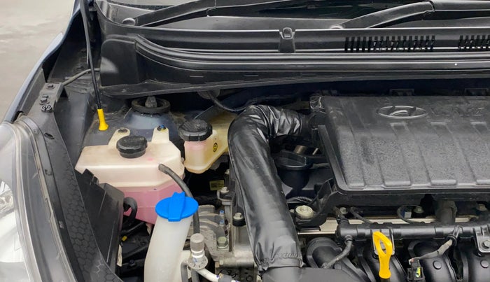 2022 Hyundai AURA SX 1.2, Petrol, Manual, 31,568 km, Engine View - Right