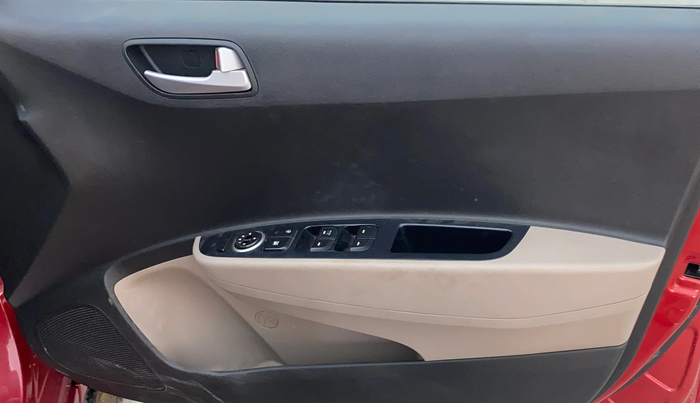 2018 Hyundai Grand i10 SPORTZ AT 1.2 KAPPA VTVT, Petrol, Automatic, 69,982 km, Driver Side Door Panels Control