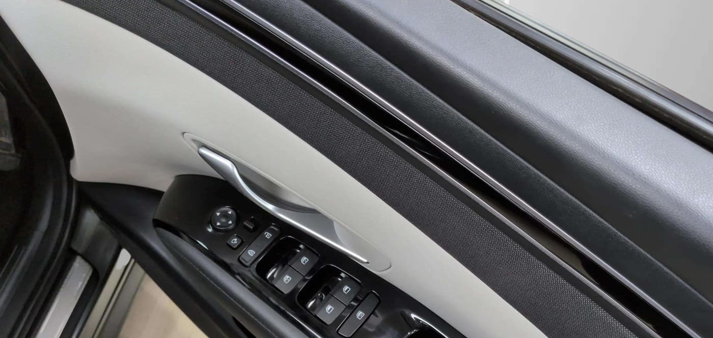 2023 Hyundai Tucson SIGNATURE 2.0 AT DIESEL, Diesel, Automatic, 17,001 km, Driver Side Door Panels Control