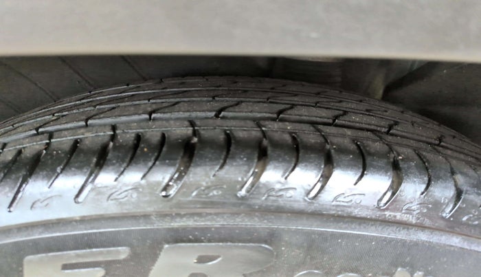 2023 Hyundai Tucson SIGNATURE 2.0 AT DIESEL, Diesel, Automatic, 17,001 km, Right Rear Tyre Tread