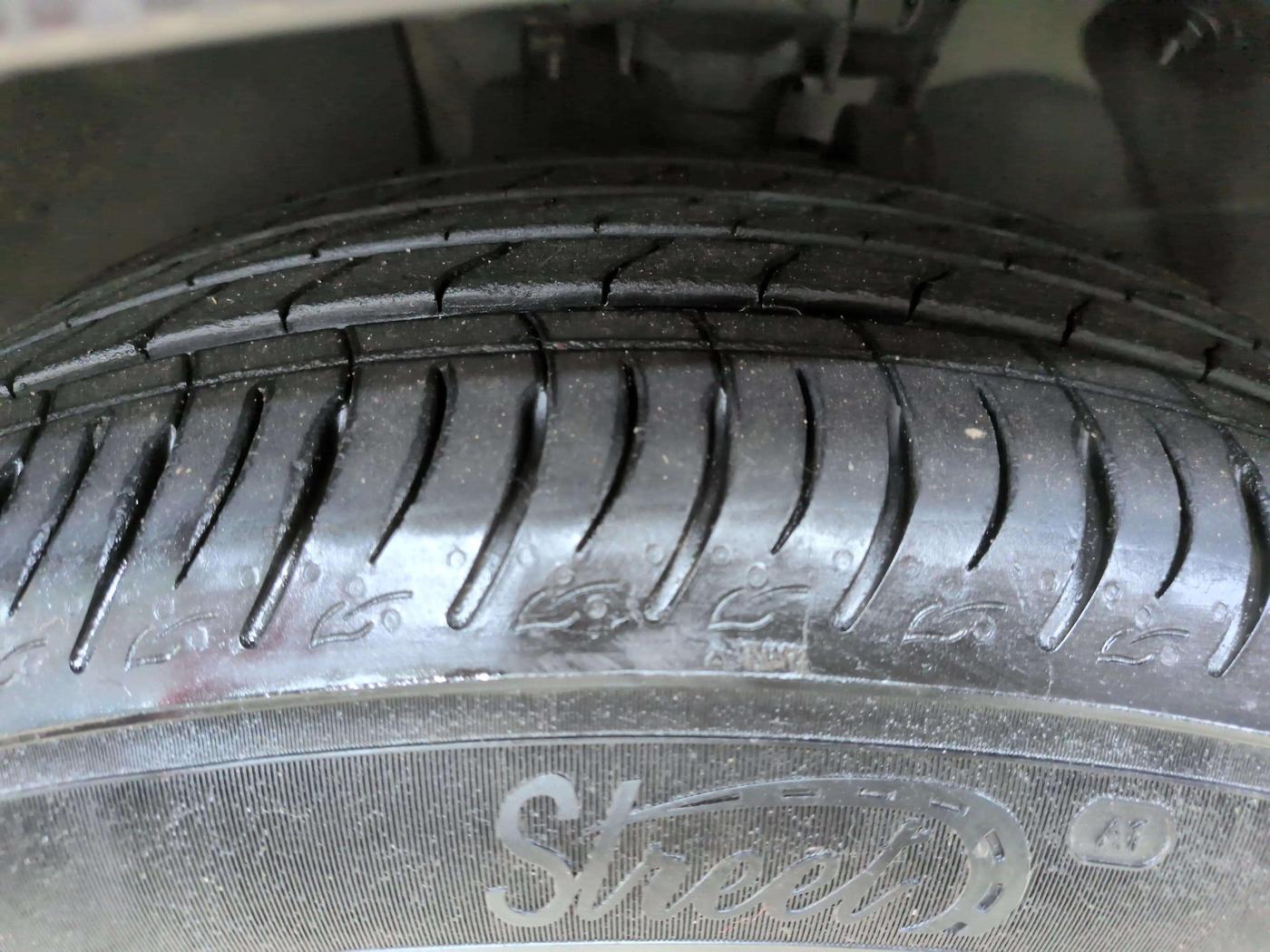 2023 Hyundai Tucson SIGNATURE 2.0 AT DIESEL, Diesel, Automatic, 17,001 km, Left Rear Tyre Tread