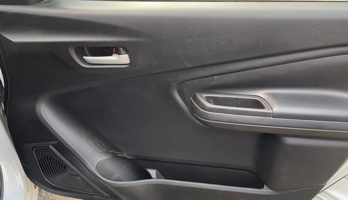 2022 Maruti Celerio ZXI, Petrol, Manual, 1,08,745 km, Driver Side Door Panels Control