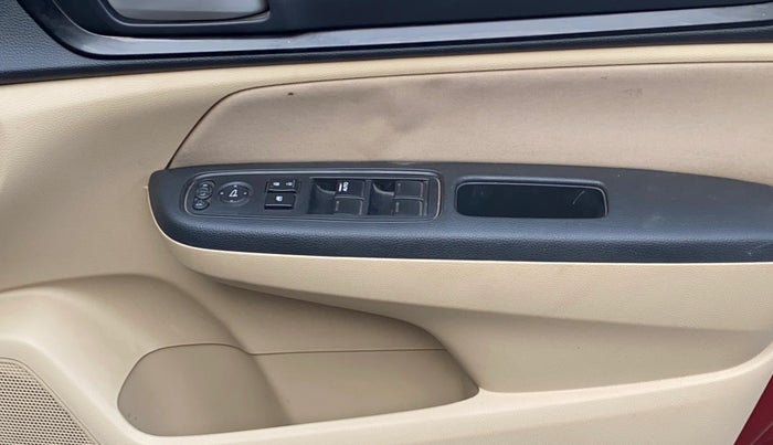 2019 Honda Amaze 1.2L I-VTEC S, Petrol, Manual, 70,149 km, Driver Side Door Panels Control