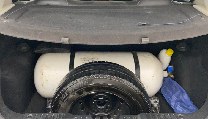 2021 Tata ALTROZ XE PETROL, CNG, Manual, 86,134 km, Boot Inside