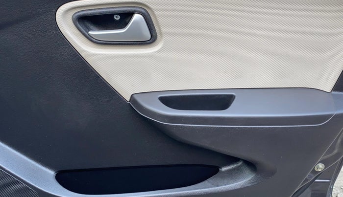 2019 Maruti Alto LXI, Petrol, Manual, 14,663 km, Driver Side Door Panels Control