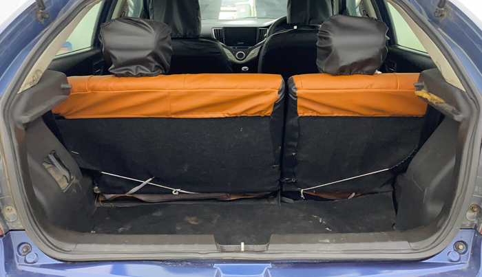 2016 Maruti Baleno ZETA DIESEL 1.3, Diesel, Manual, 1,31,154 km, Boot Inside