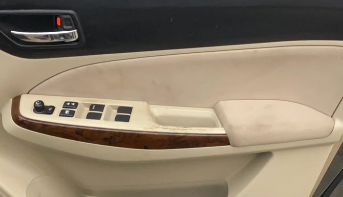 2018 Maruti Dzire ZXI, Petrol, Manual, 48,614 km, Driver Side Door Panels Control