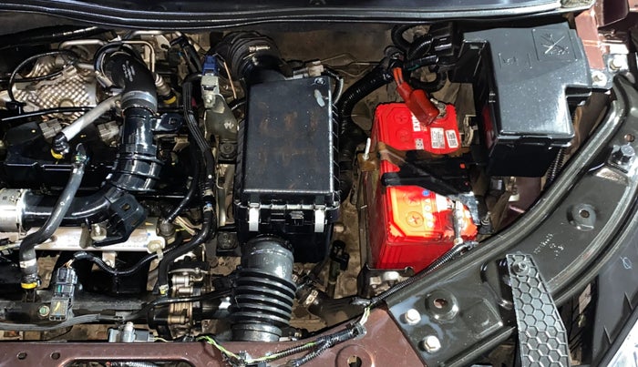 2021 Nissan MAGNITE XV TURBO CVT DUAL TONE, Petrol, Automatic, 1,02,983 km, Engine View - Left