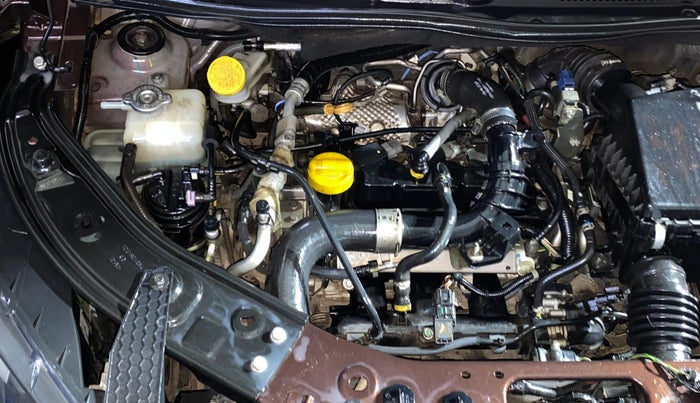 2021 Nissan MAGNITE XV TURBO CVT DUAL TONE, Petrol, Automatic, 1,02,983 km, Engine View - Right