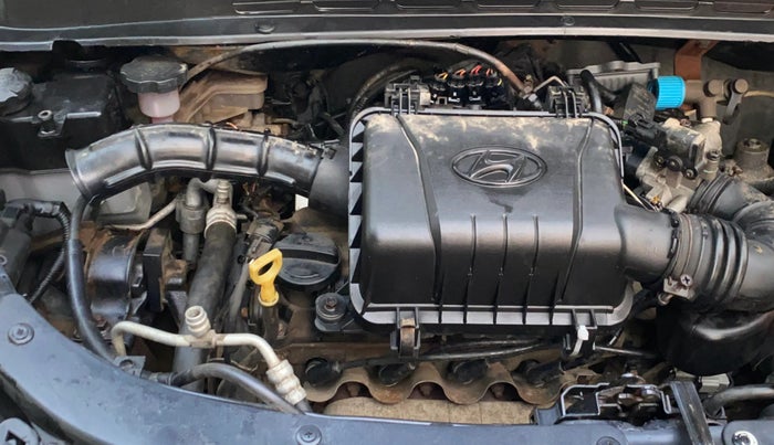 2013 Hyundai i10 MAGNA 1.1, CNG, Manual, 72,252 km, Engine View - Right