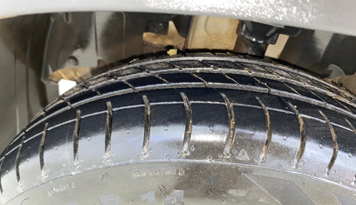 2021 Renault Kwid NEOTECH RXL 1.0 MT, Petrol, Manual, 79,962 km, Left Front Tyre Tread