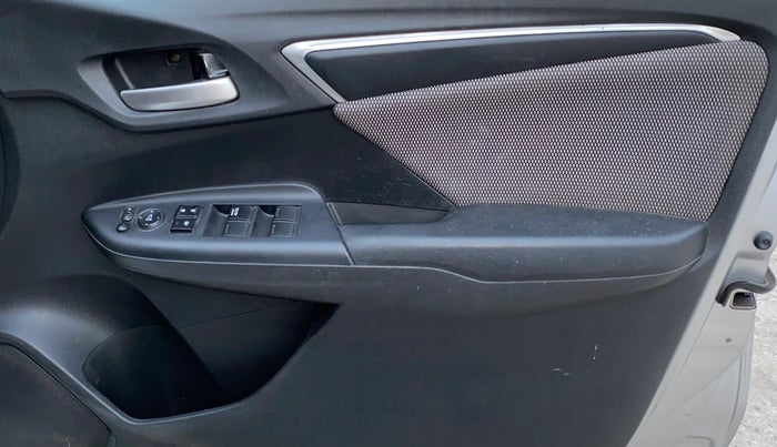 2018 Honda WR-V 1.2L I-VTEC VX MT, Petrol, Manual, 82,307 km, Driver Side Door Panels Control