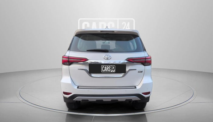 2023 Toyota Fortuner 4X4 AT 2.8 DIESEL, Diesel, Automatic, 39,212 km, Back/Rear