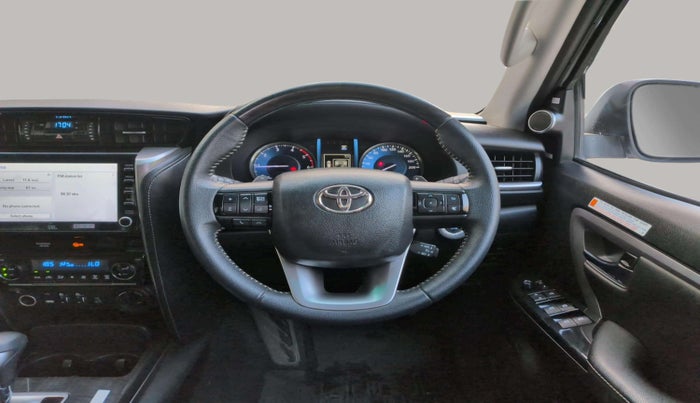 2023 Toyota Fortuner 4X4 AT 2.8 DIESEL, Diesel, Automatic, 39,212 km, Steering Wheel Close Up