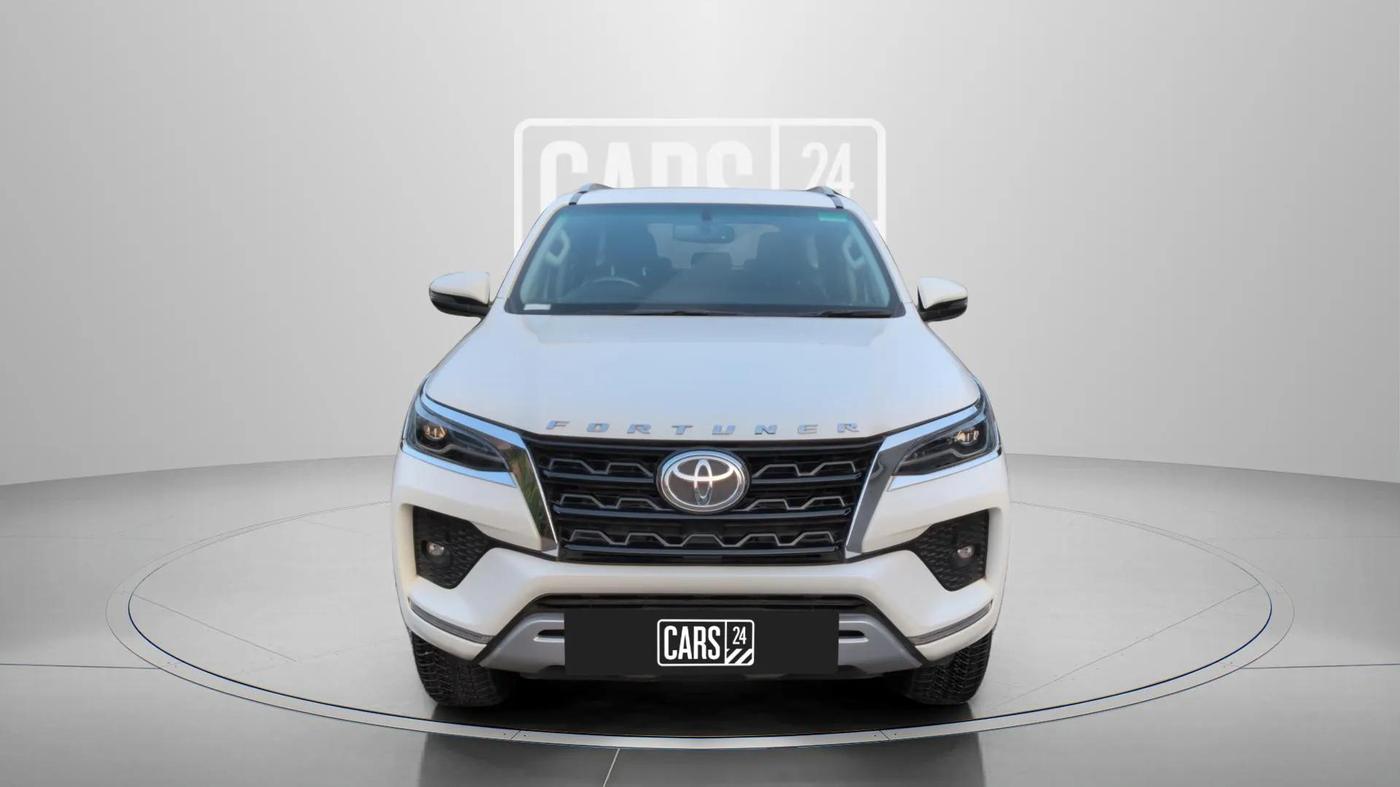 2023 Toyota Fortuner 4X4 AT 2.8 DIESEL, Diesel, Automatic, 39,212 km, Front