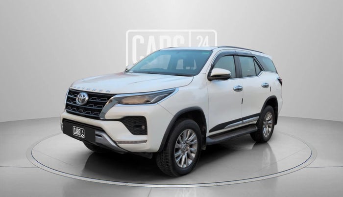 2023 Toyota Fortuner 4X4 AT 2.8 DIESEL, Diesel, Automatic, 39,212 km, Left Front Diagonal