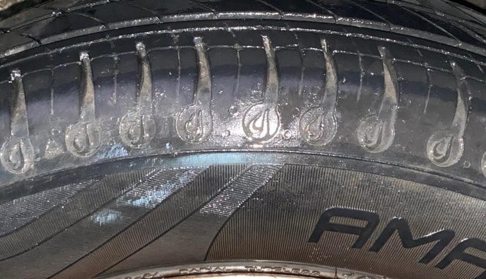 2020 Renault Kwid RXL 1.0, Petrol, Manual, 28,279 km, Right Front Tyre Tread