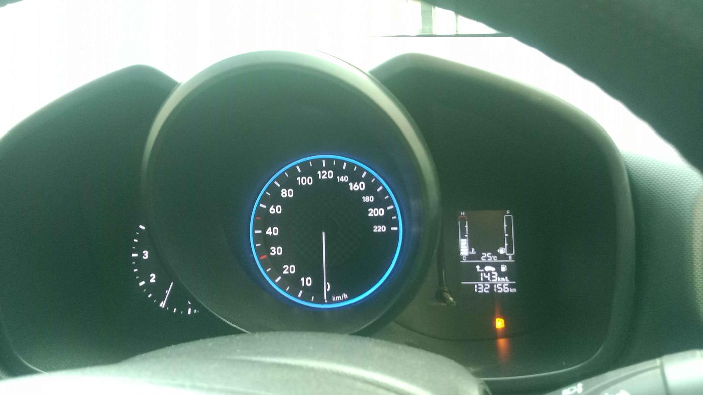 2019 Hyundai VENUE SX 1.4 CRDI, Diesel, Manual, 1,30,519 km, Odometer Image