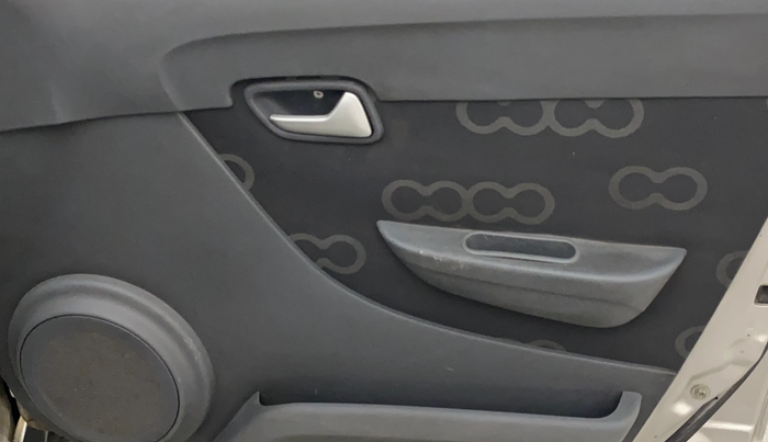 2016 Maruti Alto 800 LXI, Petrol, Manual, 84,184 km, Driver Side Door Panels Control