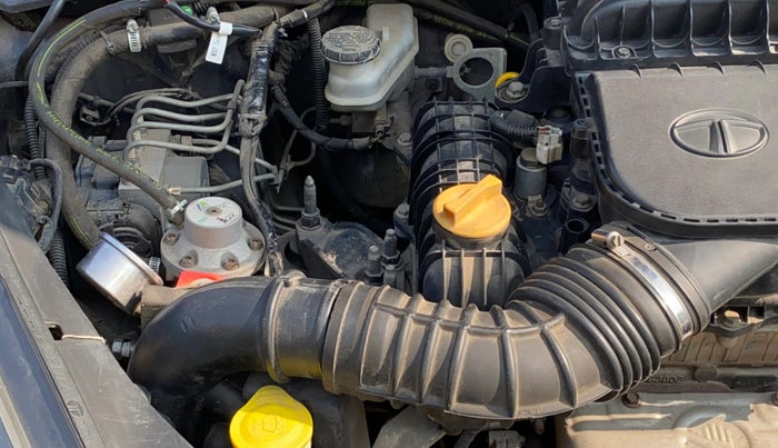 2019 Tata TIGOR XZ PLUS PETROL, CNG, Manual, 1,24,814 km, Engine View - Right