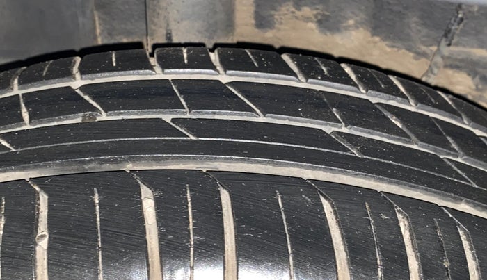 2022 Tata PUNCH ADVENTURE MT, Petrol, Manual, 12,008 km, Right Rear Tyre Tread