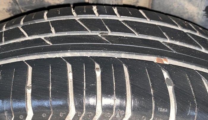 2022 Tata PUNCH ADVENTURE MT, Petrol, Manual, 12,008 km, Left Rear Tyre Tread