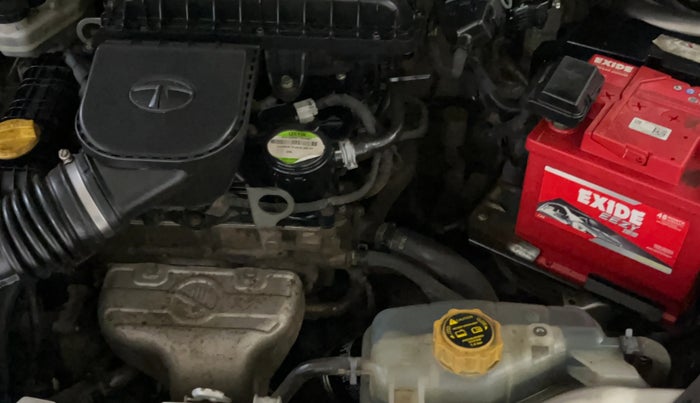 2016 Tata Tiago XZ PETROL, Petrol, Manual, 49,273 km, Engine View - Left