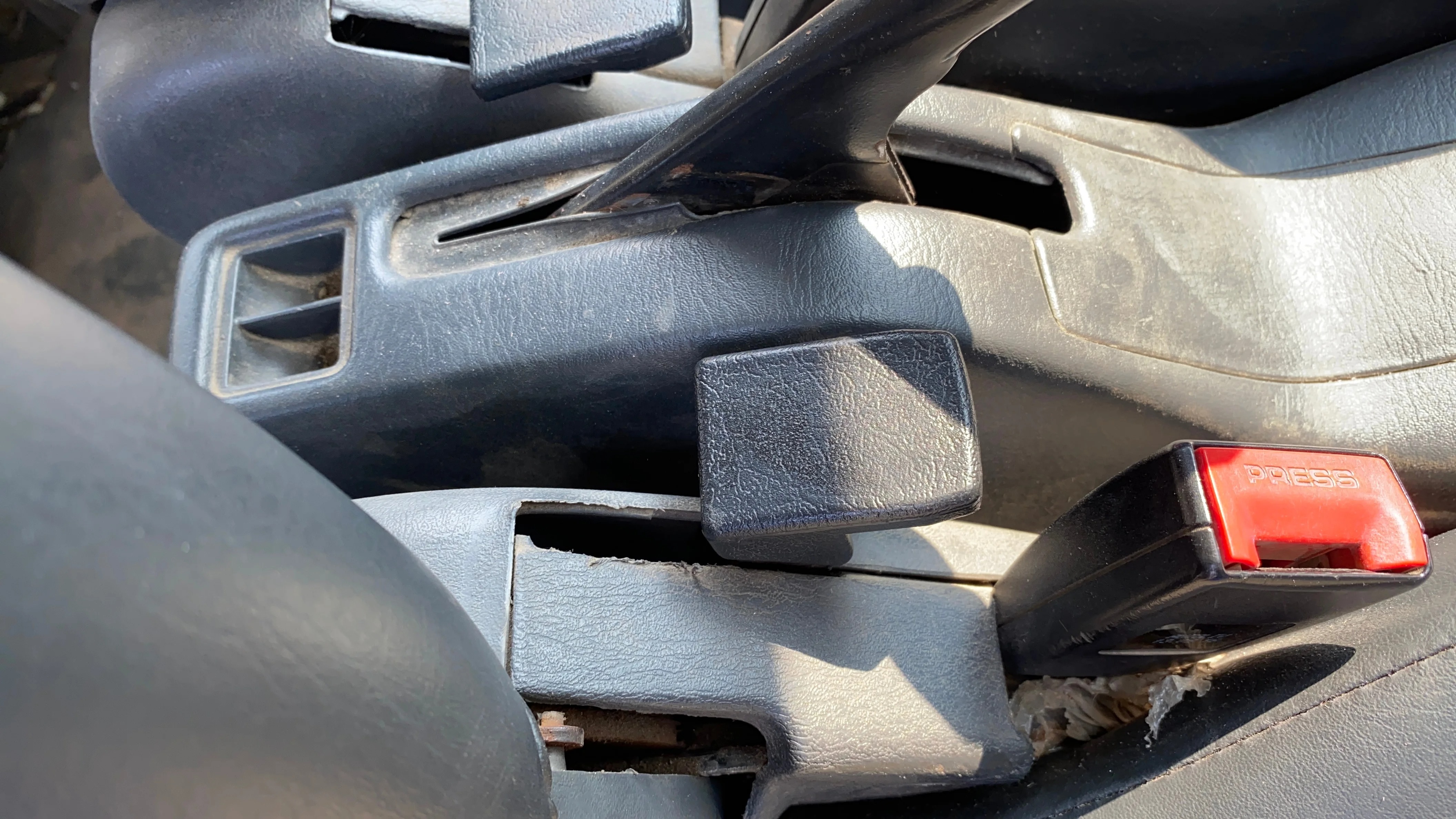 2016 Maruti Eeco 5 STR WITH A/C+HTR, CNG, Manual, 1,27,267 km, Driver Side Adjustment Panel