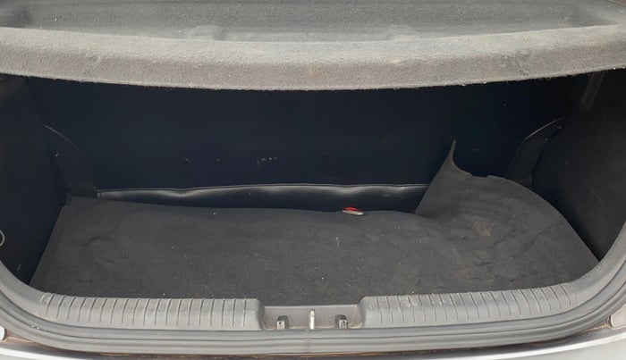 2013 Hyundai i20 MAGNA 1.2, Petrol, Manual, 95,152 km, Boot Inside