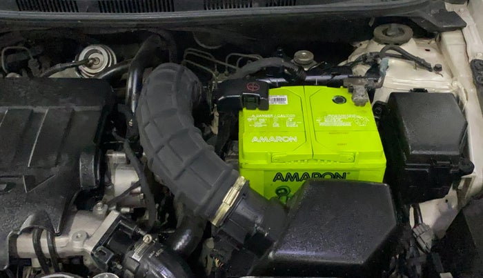 2017 Hyundai Verna 1.6 CRDI SX, Diesel, Manual, 1,00,677 km, Engine View - Left