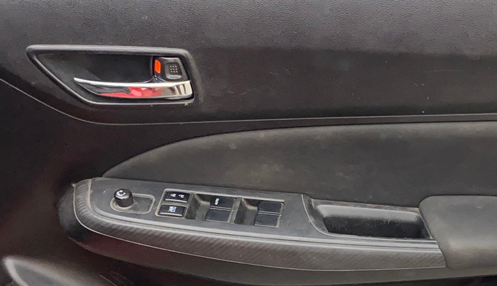 2019 Maruti Swift VXI AMT, Petrol, Automatic, 72,389 km, Driver Side Door Panels Control