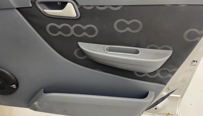 2016 Maruti Alto 800 LXI, Petrol, Manual, 35,645 km, Driver Side Door Panels Control