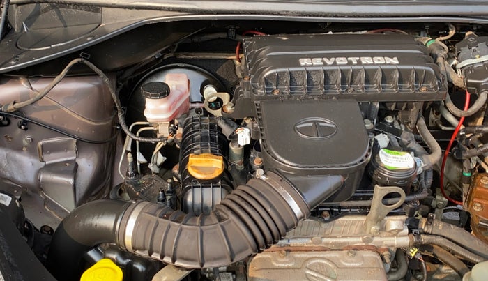 2017 Tata Tiago XT PETROL, Petrol, Manual, 1,36,388 km, Engine View - Right