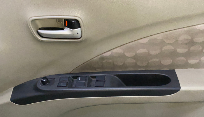 2015 Maruti Celerio ZXI, Petrol, Manual, 77,079 km, Driver Side Door Panels Control