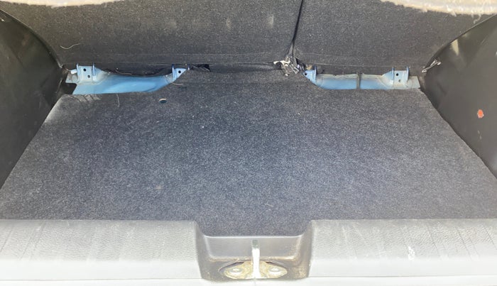 2022 Maruti Baleno ZETA PETROL 1.2, Petrol, Manual, 1,23,532 km, Boot Inside