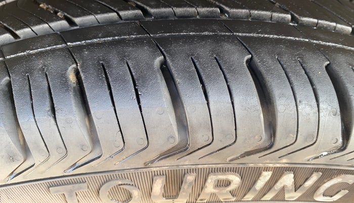 2022 Maruti Baleno ZETA PETROL 1.2, Petrol, Manual, 1,23,532 km, Right Front Tyre Tread