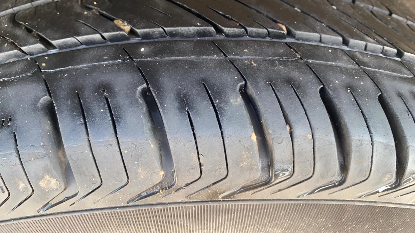 2022 Maruti Baleno ZETA PETROL 1.2, Petrol, Manual, 1,23,587 km, Right Rear Tyre Tread