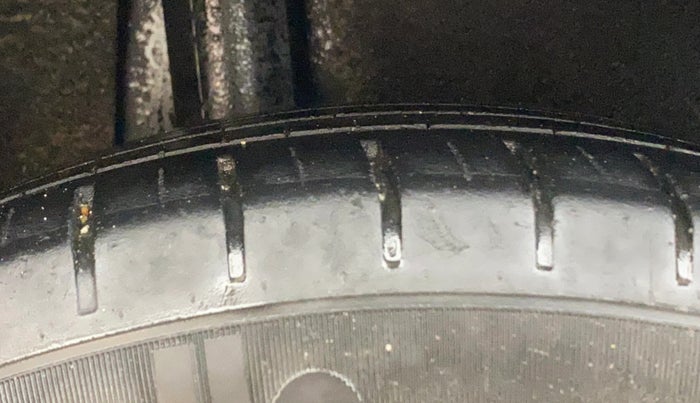 2017 Maruti Baleno ZETA PETROL 1.2, Petrol, Manual, 58,613 km, Right Rear Tyre Tread