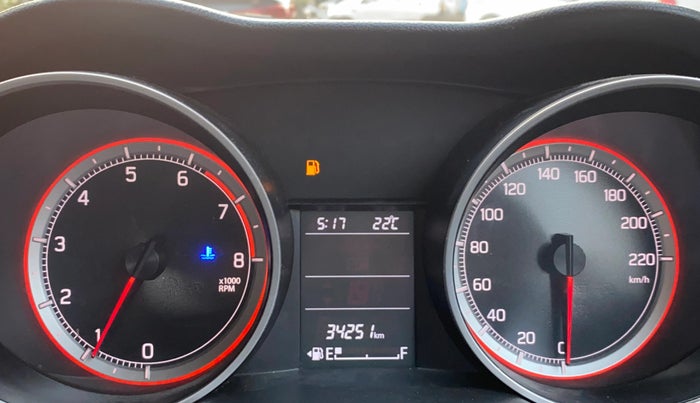 2018 Maruti Swift ZXI, Petrol, Manual, 34,215 km, Odometer Image