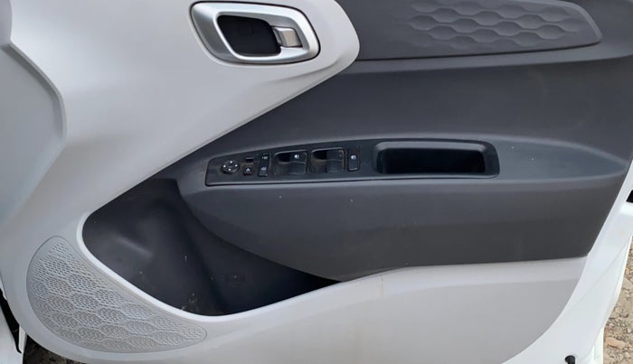 2023 Hyundai GRAND I10 NIOS SPORTZ 1.2 KAPPA VTVT, Petrol, Manual, 24,821 km, Driver Side Door Panels Control