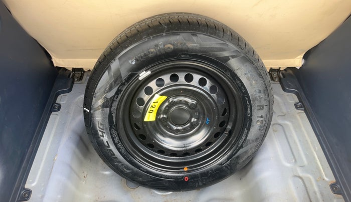 2019 Hyundai VENUE SX 1.0 TURBO DUAL TONE, Petrol, Manual, 99,565 km, Spare Tyre