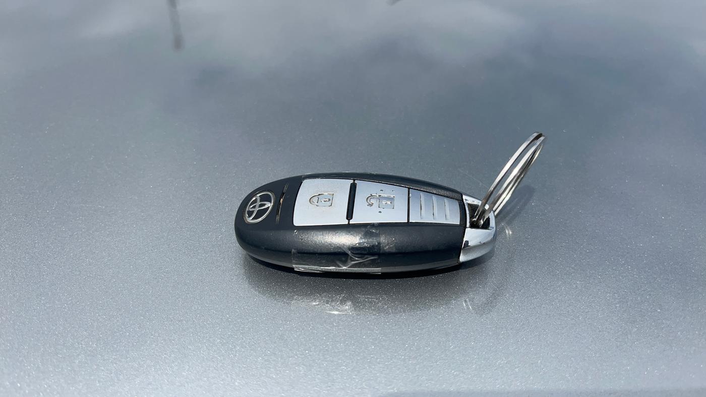 2022 Toyota URBAN CRUISER HIGH GRADE MT, Petrol, Manual, 43,833 km, Key Close Up