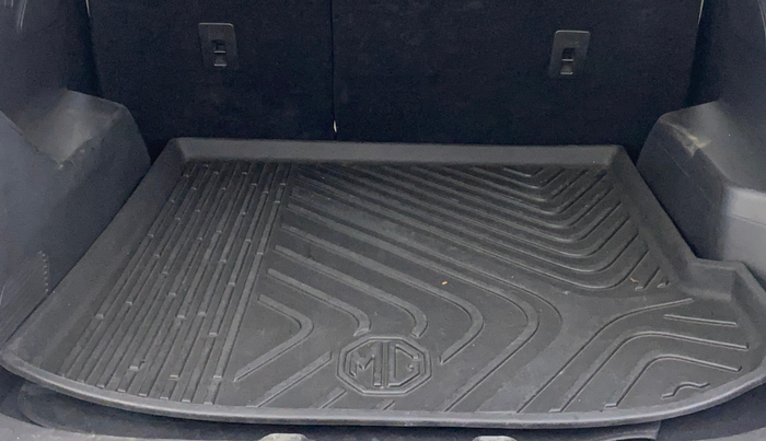 2021 MG HECTOR SHARP 1.5 CVT PETROL DUAL TONE, Petrol, Automatic, 55,274 km, Boot Inside