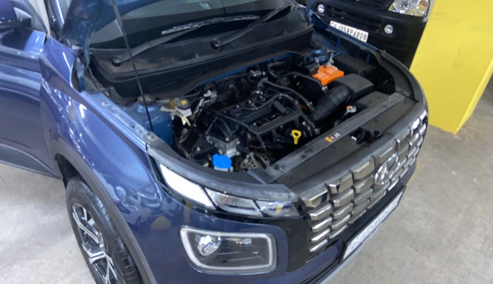 2022 Hyundai VENUE S(O) 1.2, Petrol, Manual, 10,700 km, Engine View - Right