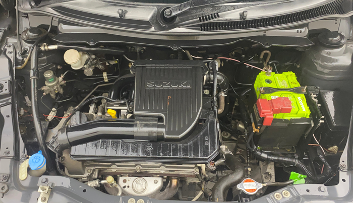 2014 Maruti Swift VXI, Petrol, Manual, 67,839 km, Engine View