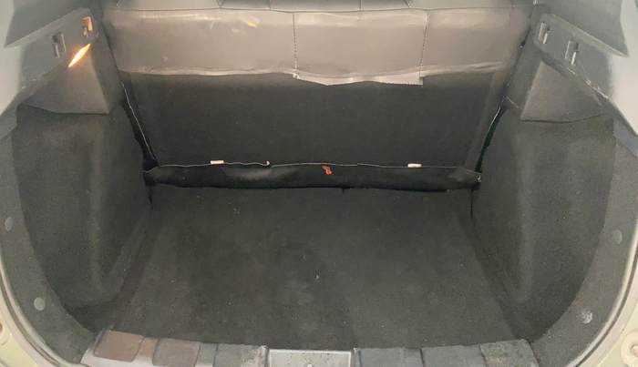 2021 Tata NEXON XM SUNROOF PETROL, Petrol, Manual, 78,778 km, Boot Inside